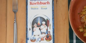 Beitragsbild des Blogbeitrags Burgenländisches Kochbuch – Krautfleckerl 