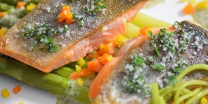 Beitragsbild des Blogbeitrags Saibling Spargel Kerbel