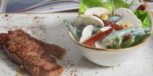 Beitragsbild des Blogbeitrags Aufgelockerter Fisolensalat 