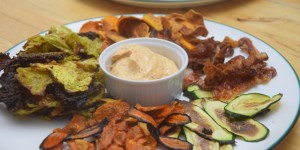 Beitragsbild des Blogbeitrags Chips mit Curry-Mayonnaise