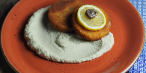 Beitragsbild des Blogbeitrags Sellerieschnitzel mit Roquefort-Creme 