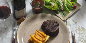 Beitragsbild des Blogbeitrags Filetsteak mit viel Trara