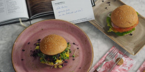 Beitragsbild des Blogbeitrags Practical Cheese Burger