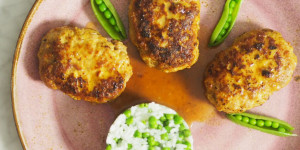 Beitragsbild des Blogbeitrags Butterschnitzerln mit Risipisi