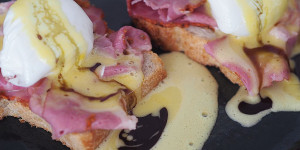 Beitragsbild des Blogbeitrags Egg Benedict auf die Steirische Art