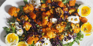 Beitragsbild des Blogbeitrags Karfiol-Kürbis-Salat