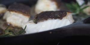 Beitragsbild des Blogbeitrags Skrei mit Letscho und Kartoffeln