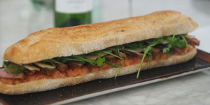 Beitragsbild des Blogbeitrags Baguette Entenbrust und Rucola 