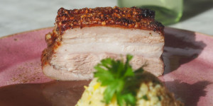 Beitragsbild des Blogbeitrags Karlsbader Schweinsbraten mit Mango