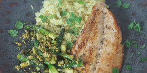 Beitragsbild des Blogbeitrags Schwarzwurzel-Zucchini-Suppe und Pute mit Karfiolreis