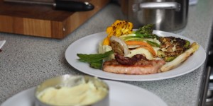 Beitragsbild des Blogbeitrags Gegrillter Karfiol, Spargel 