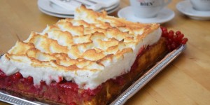 Beitragsbild des Blogbeitrags Ribiselkuchen ohne Zucker
