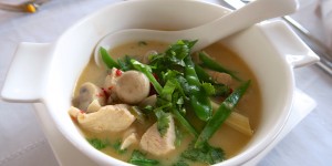 Beitragsbild des Blogbeitrags Tom Kha Gai à la Bine