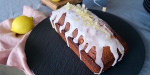 Beitragsbild des Blogbeitrags Bines flaumiger Zitronenkuchen