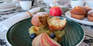 Beitragsbild des Blogbeitrags Apfel-Zimt-Muffins mit Apfelmus 
