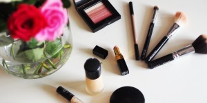 Beitragsbild des Blogbeitrags Let´s talk about beauty: My daily make-up routine 