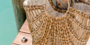 Beitragsbild des Blogbeitrags Blog your Style: Geflochtene Sommertaschen