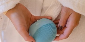 Beitragsbild des Blogbeitrags Beauty: HAUTSACHEwohlfühlen mit FOREO LUNA mini 3
