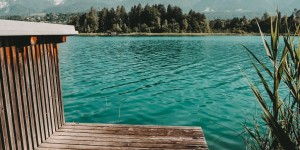 Beitragsbild des Blogbeitrags Travel: Hideaway am Faaker See – SeeBnB