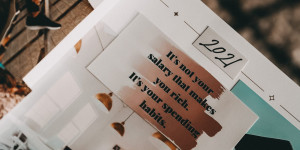 Beitragsbild des Blogbeitrags Let´s talk about: Vision Board vs. Neujahrsvorsätze