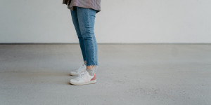 Beitragsbild des Blogbeitrags Blog your Style: Sneaker für den Frühling 