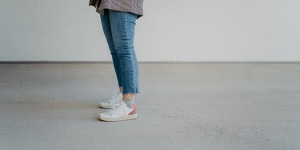 Beitragsbild des Blogbeitrags Blog your Style: Sneaker für den Frühling