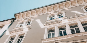 Beitragsbild des Blogbeitrags Life Update #7: Büro Alltag, Motivation, Urlaubsplanung