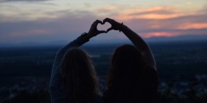 Beitragsbild des Blogbeitrags 11 wunderbare DIY Geschenkideen für die beste Freundin