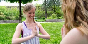 Beitragsbild des Blogbeitrags Lachen ist gesund – 13 gute Gründe, jeden Tag herzhaft zu lächeln