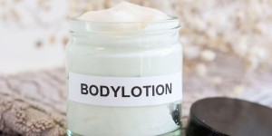 Beitragsbild des Blogbeitrags Bodylotion selber machen für trockene Haut 