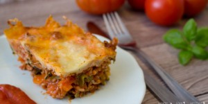 Beitragsbild des Blogbeitrags Low Carb Zucchini Lasagne: Schnell, einfach, kalorienarm