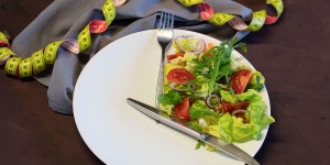 Beitragsbild des Blogbeitrags Warum 16 Stunden fasten gesund ist 