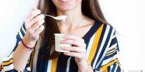Beitragsbild des Blogbeitrags Deshalb solltest du keinen probiotischen Joghurt kaufen! 