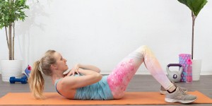 Beitragsbild des Blogbeitrags Sit ups oder Crunches – Was ist besser?