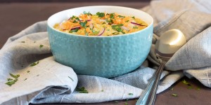 Beitragsbild des Blogbeitrags Grünkernsuppe mit Kokosmilch