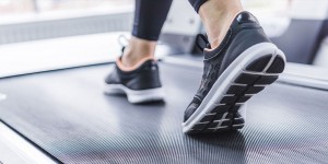Beitragsbild des Blogbeitrags Laufband für stark Übergewichtige – Das sind unsere 3 Favoriten!