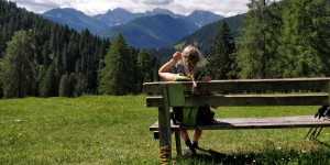 Beitragsbild des Blogbeitrags Blase an der Ferse – Das hilft wirklich dagegen!