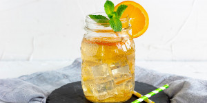 Beitragsbild des Blogbeitrags So stellst du Kombucha selbst her