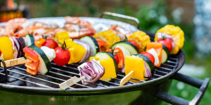 Beitragsbild des Blogbeitrags 9 simple Hacks für ein kalorienarmes Barbecue 