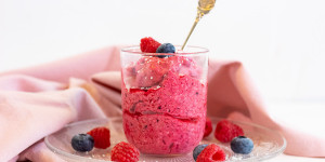 Beitragsbild des Blogbeitrags Veganes Eis selber machen – 4 tolle Rezepte für vegane Eiscreme