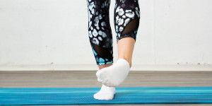 Beitragsbild des Blogbeitrags 13 geniale Übungen für dein Sprunggelenk 