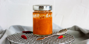 Beitragsbild des Blogbeitrags So kannst du eine Chilipaste selber machen