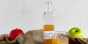 Beitragsbild des Blogbeitrags Apfelsaft selber machen ohne Entsafter