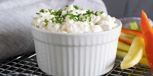 Beitragsbild des Blogbeitrags Frischkäse ist die Geheimwaffe zum Abnehmen!