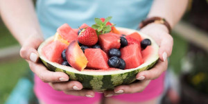 Beitragsbild des Blogbeitrags Dieses Obst enthält besonders wenig Fruchtzucker