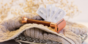 Beitragsbild des Blogbeitrags Rasierhobel im Intimbereich: Gute oder schlechte Idee?