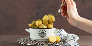 Beitragsbild des Blogbeitrags So kannst du gekochte Kartoffel verwerten! 