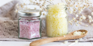 Beitragsbild des Blogbeitrags Super einfach Lip Scrub selber machen! 