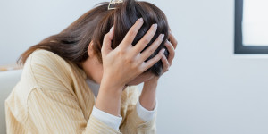 Beitragsbild des Blogbeitrags Diese 7 Eiweißmangel Symptome musst du kennen! 