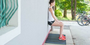 Beitragsbild des Blogbeitrags 6 ultimative Bauch Beine Po Übungen für zuhause ohne Squats 